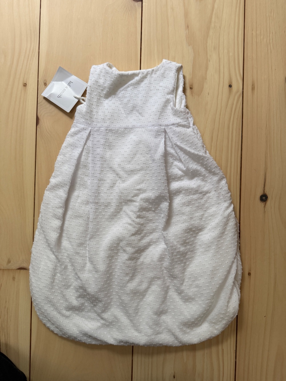 White Dotted Textured Throw Blanket - Soft Breathable Design
